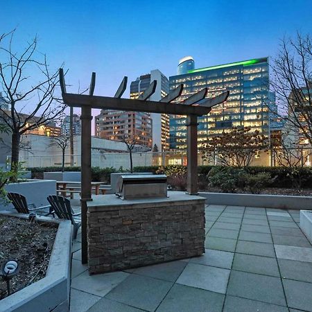 Apartament Rare Find Loft With Full Kitchen At Heart Of Downtown Vancouver Zewnętrze zdjęcie